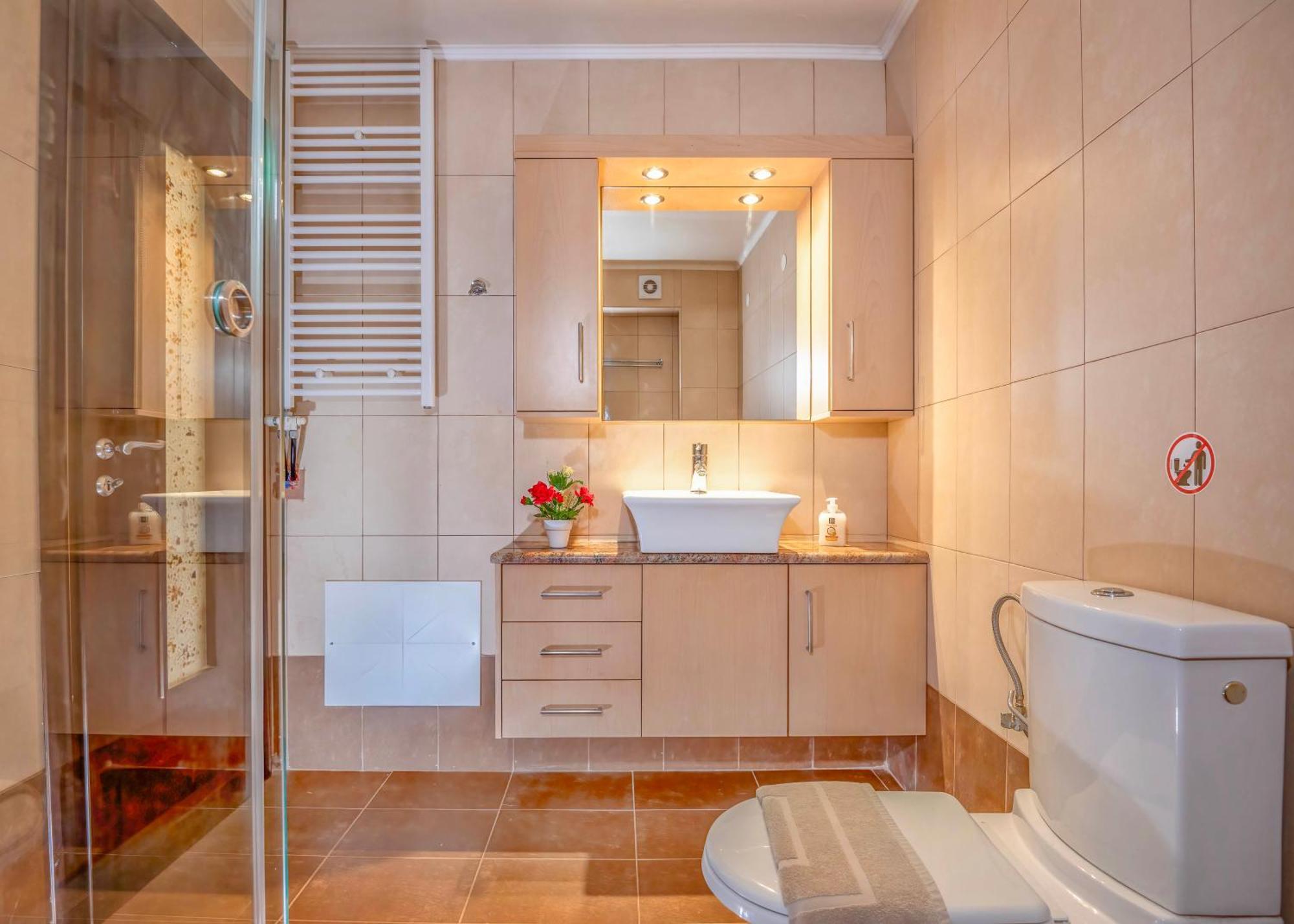 Fortezza Side Suite 罗希姆诺 外观 照片